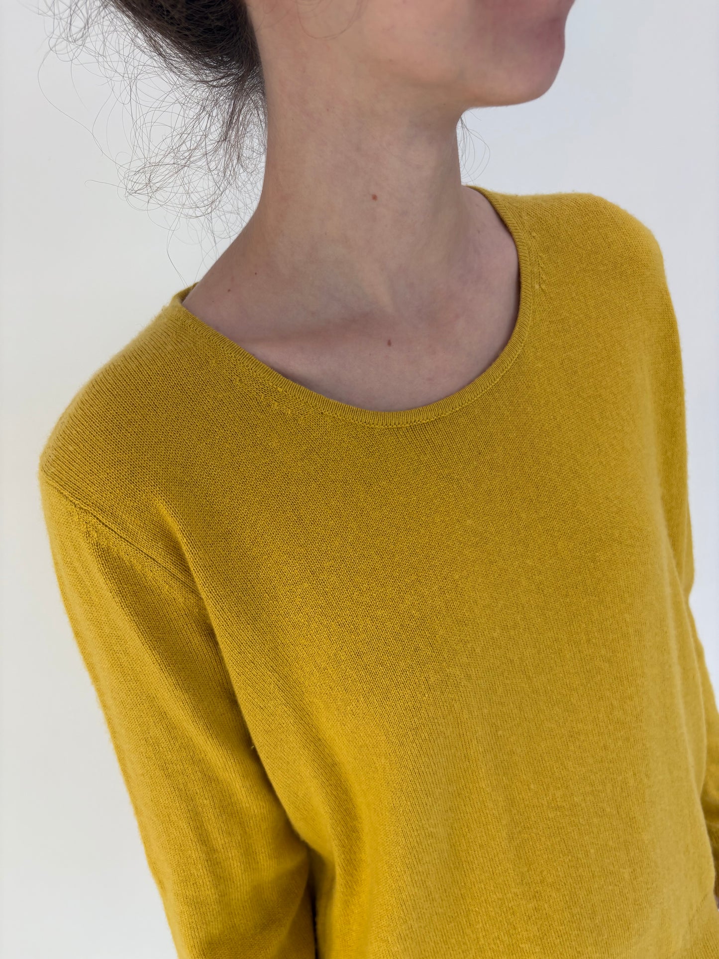 Pulover saffron yellow din cașmir și mătase naturală