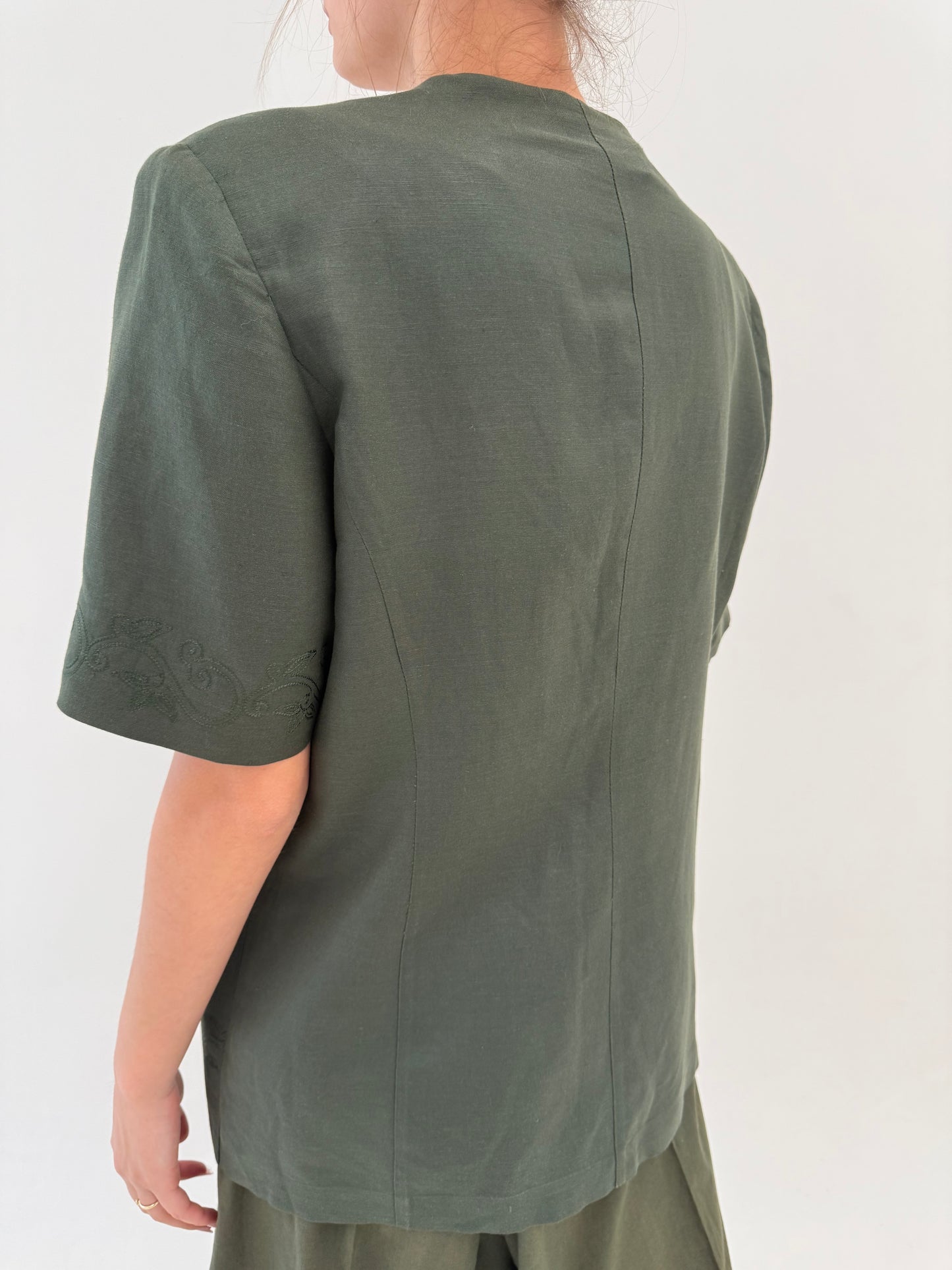 Sacou dark green din pânză de in și vascoza cu nasturi decorativi