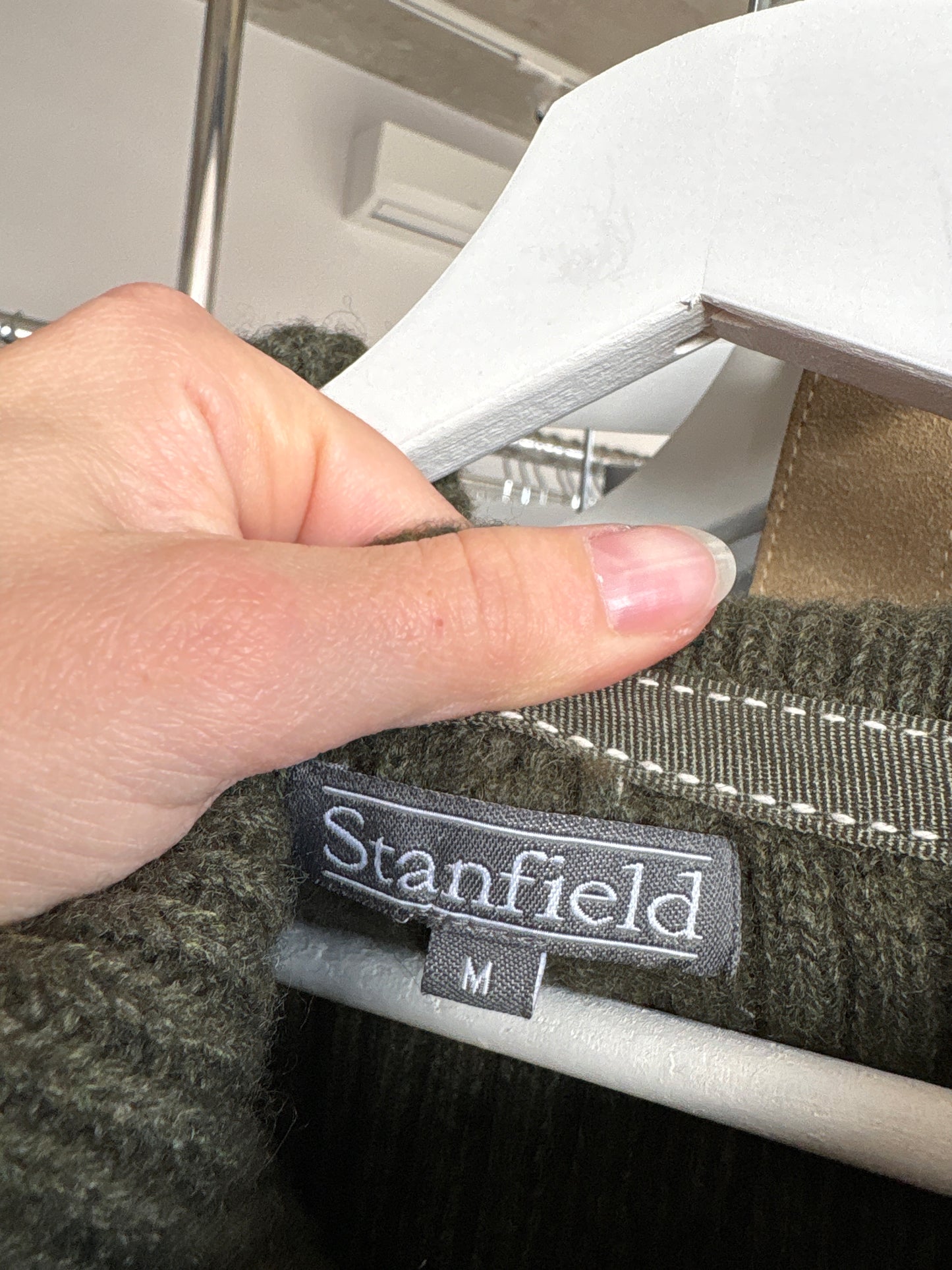 Rochie din jerse gros de lana extrafina ribbed forest green cu guler sal