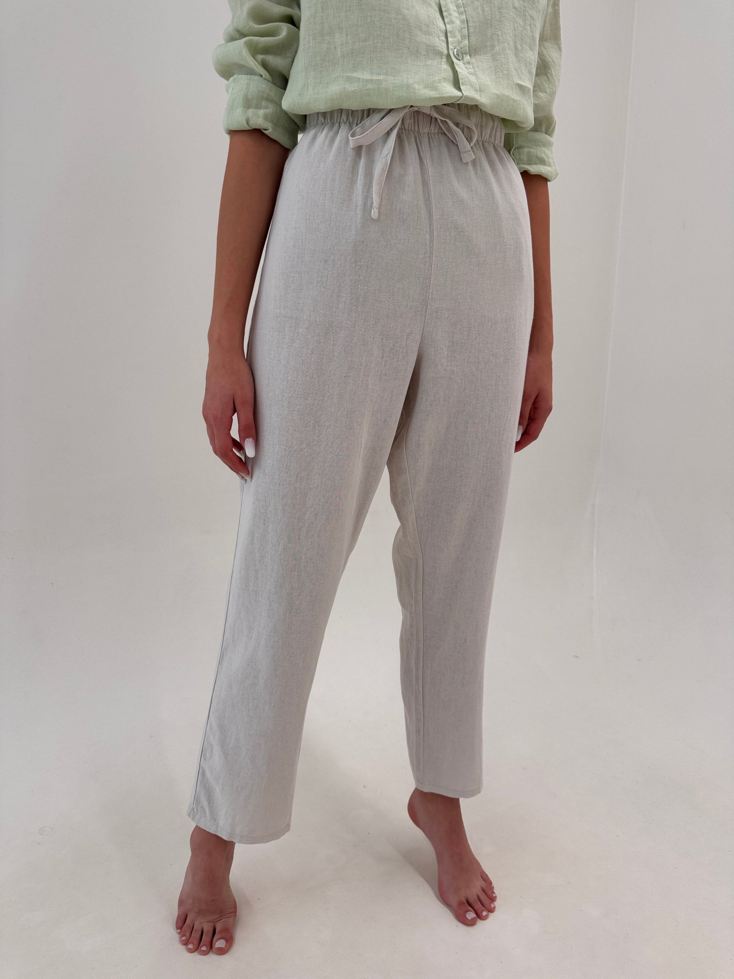 Pantaloni tall din in warm gray cu talie ultra înaltă reglabilă elastică