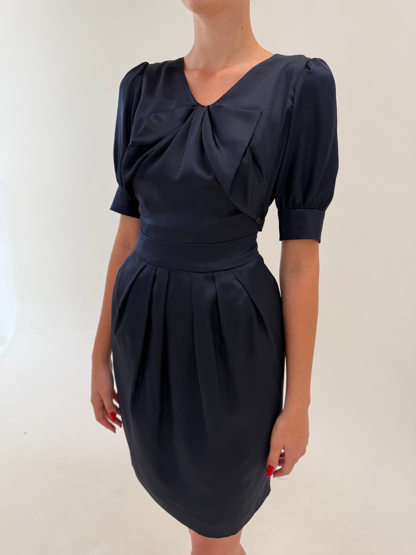 Rochie de la business la cocktail midnight blue din mătase naturală plină texturată