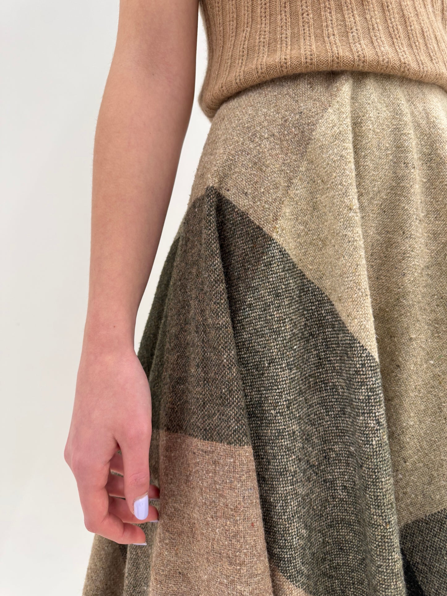 Fustă ultra amplă midi spre maxi din tweed excepțional de lana în culori superbe