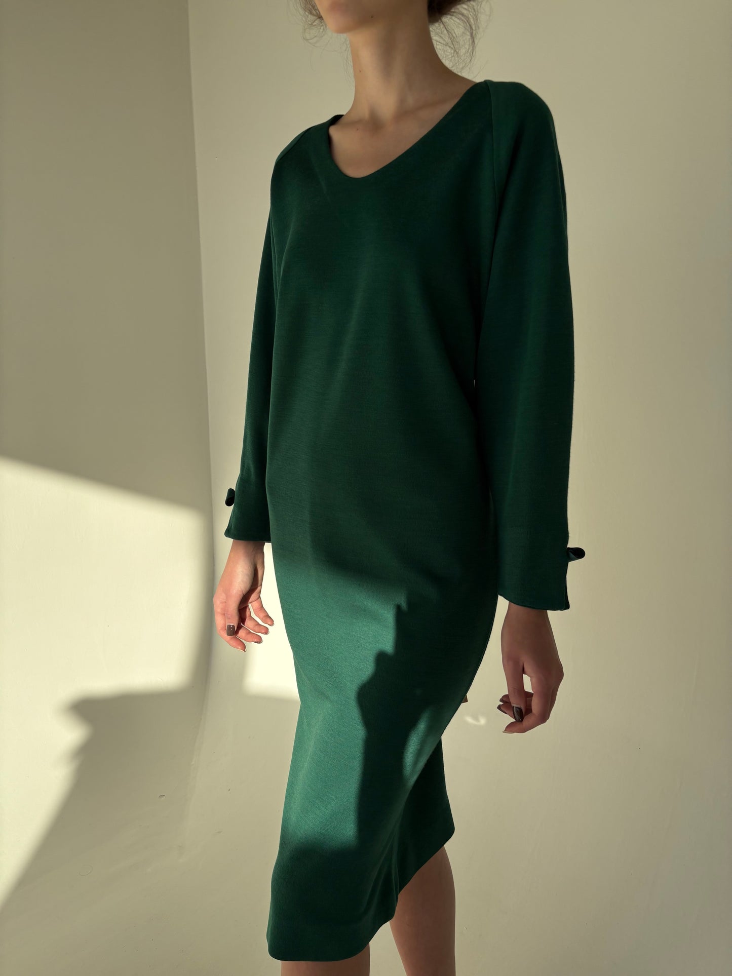 Rochie vintage forest green din lana extrafina cu detalii feminine