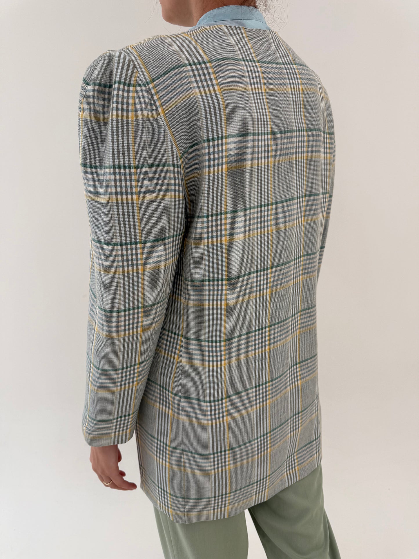 Sacou vintage în croi chic cu umeri bufanți și culori pudrate din pânză