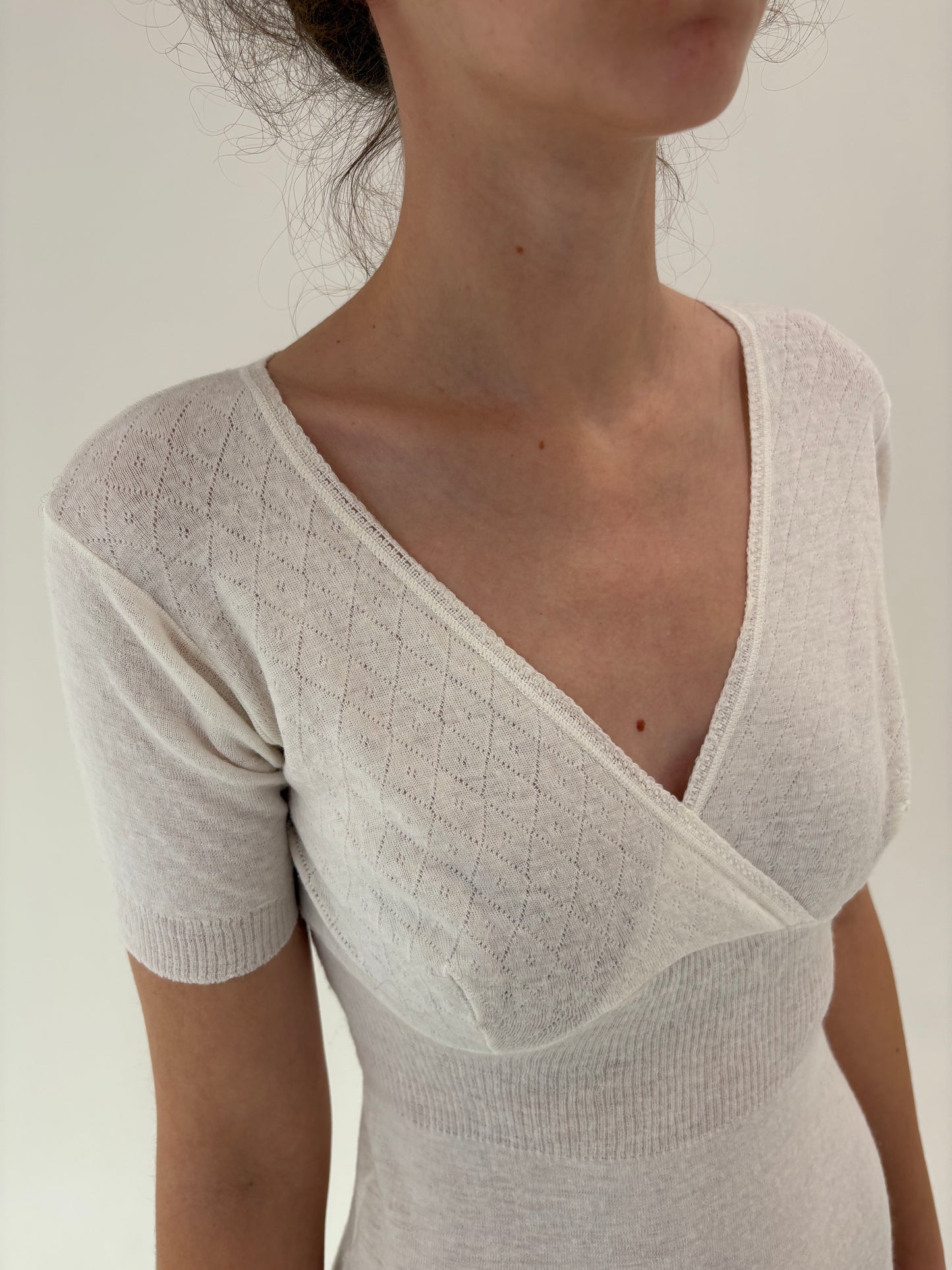 Top cambrat italian din lana extrafina irestringibila