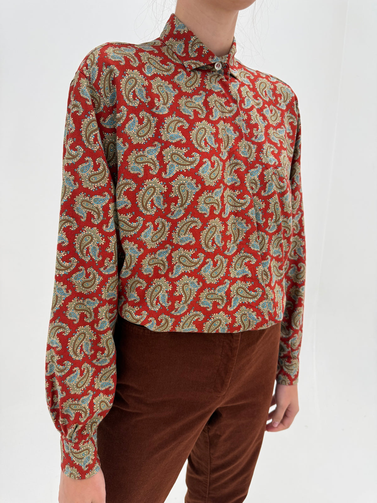 Cămașa vintage dark cherry red cu print paisley din vascoza moale groasă