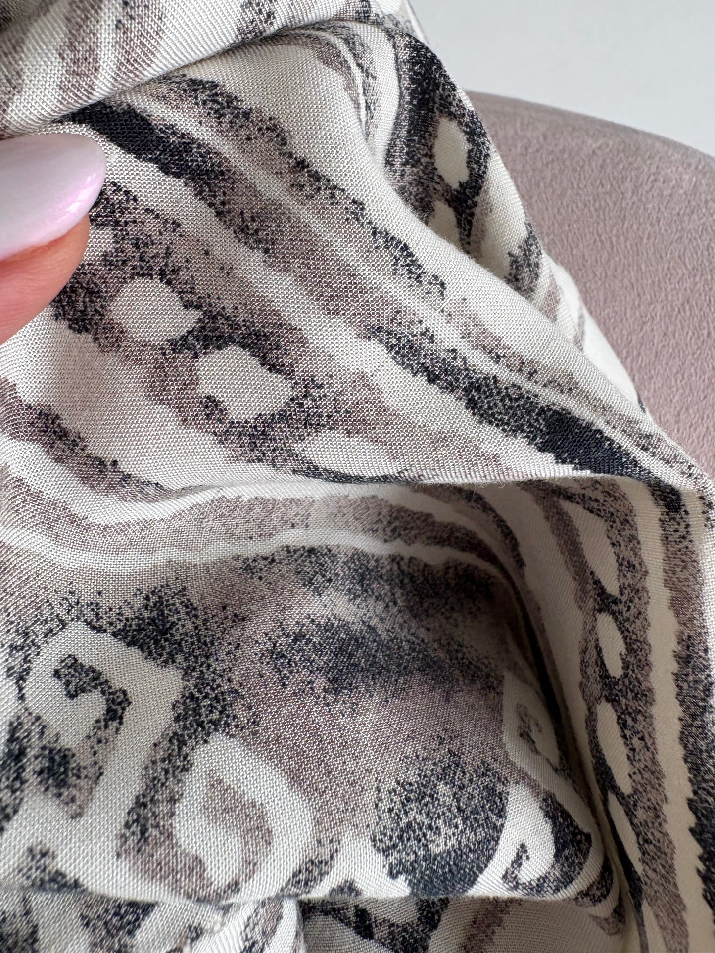 Pantaloni vintage petite în culori neutre cu talie ultra înaltă elastică