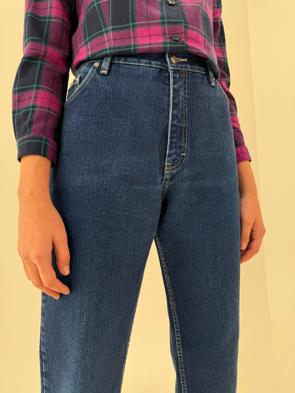 Jeans vintage indigo wash cu solduri mai generoase din bumbac gros