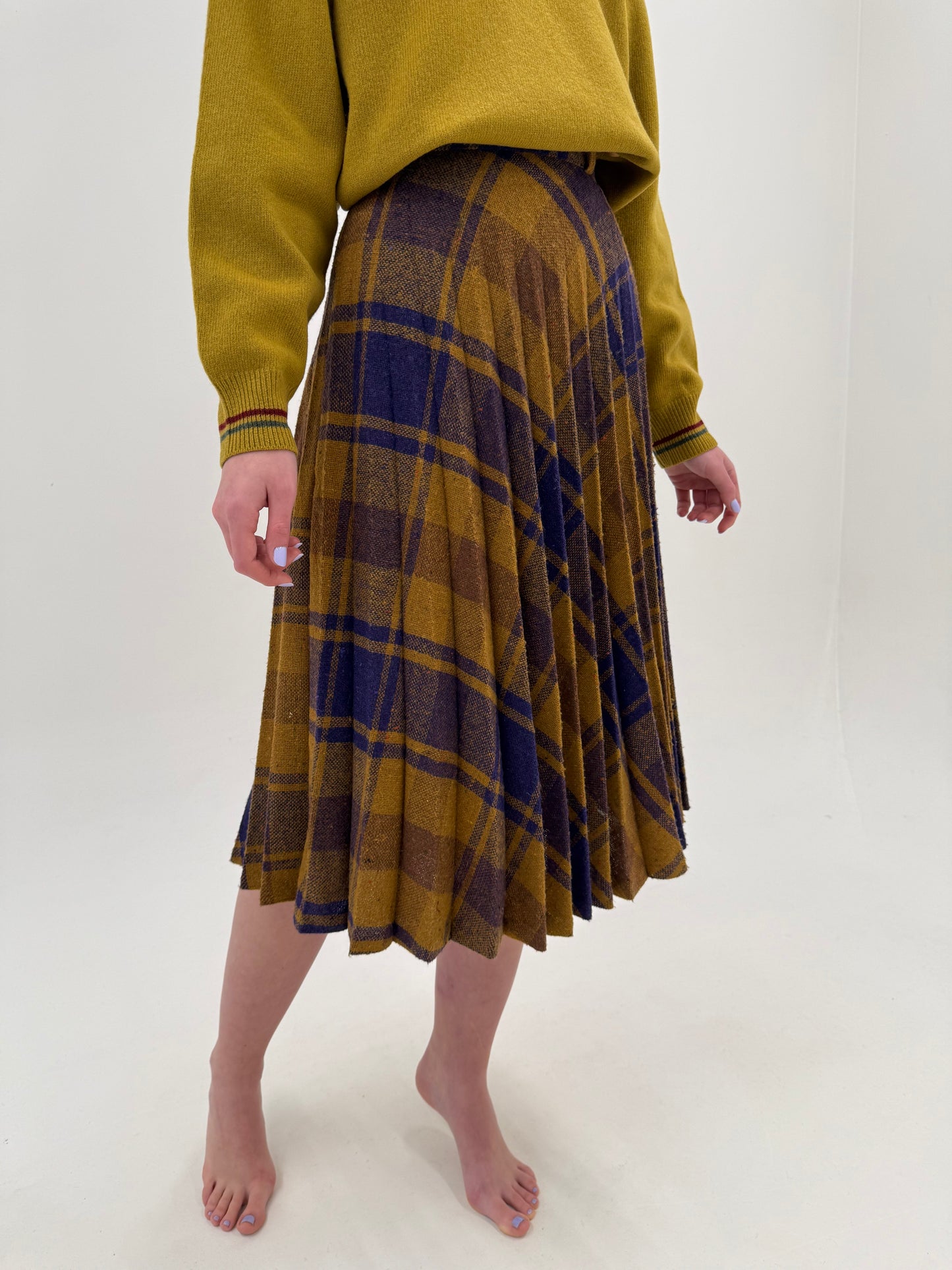 Fustă vintage plisată din tweed gros de lana mustard yellow in carouri