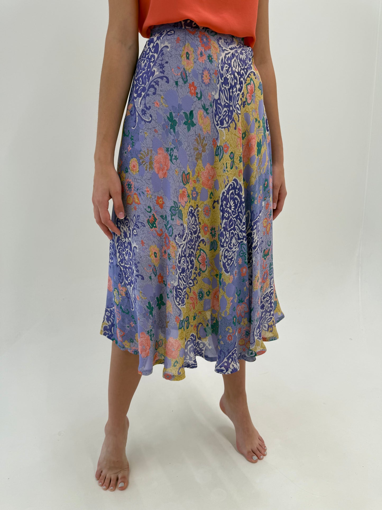Fustă vintage vaporoasă midi lung lavender cu print superb și talie ultra înaltă