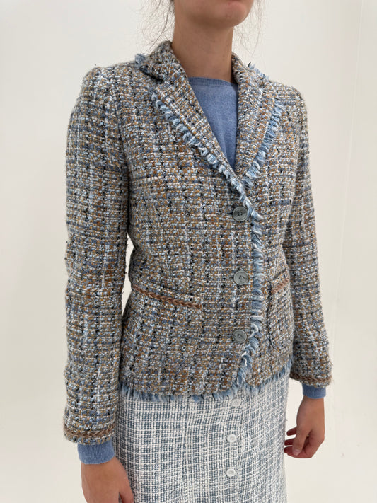 Sacou în stil Chanel din tweed excepțional camel cu baby blue în croi cambrat