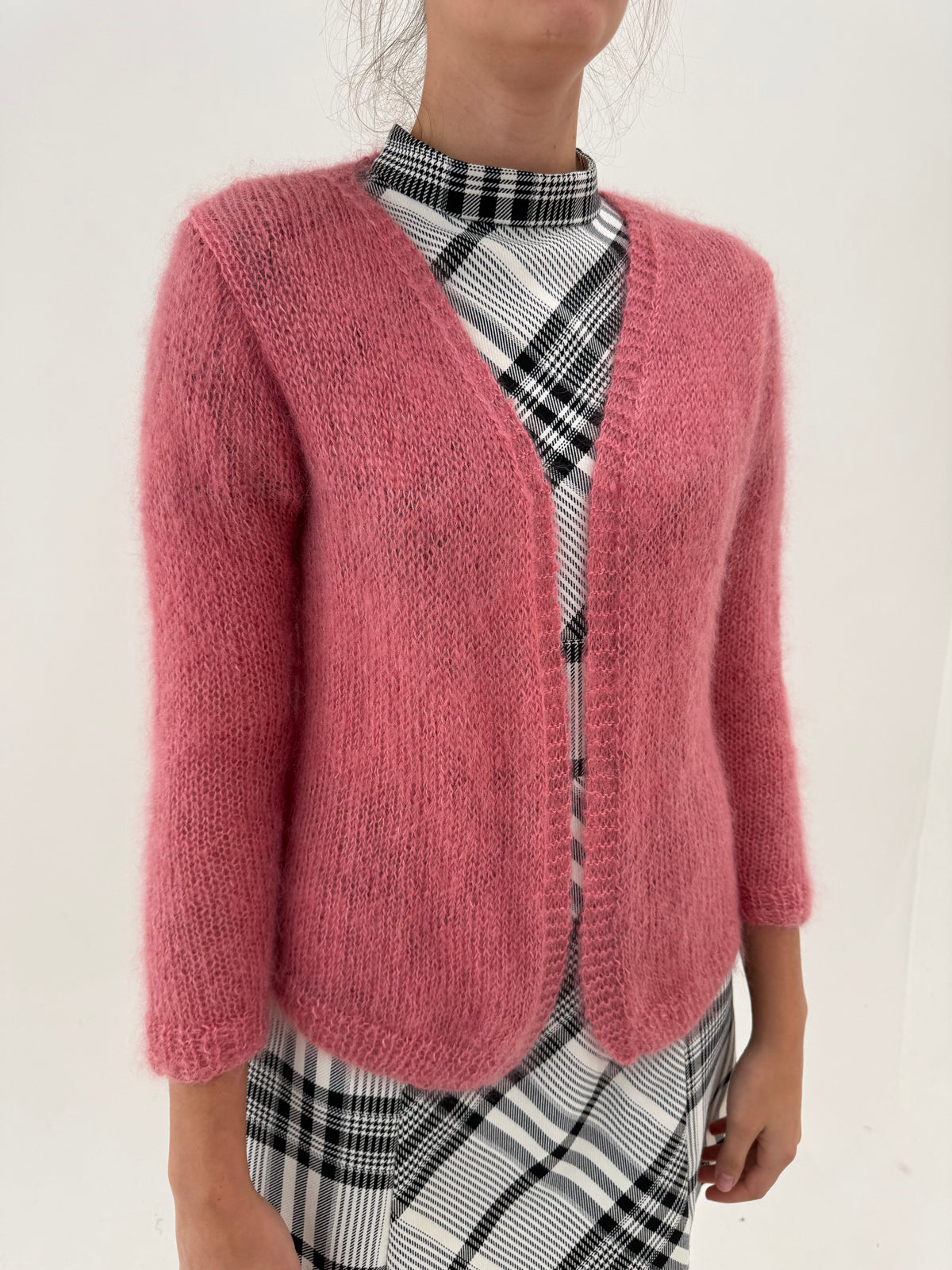 Cardigan petite roze pink din baby mohair