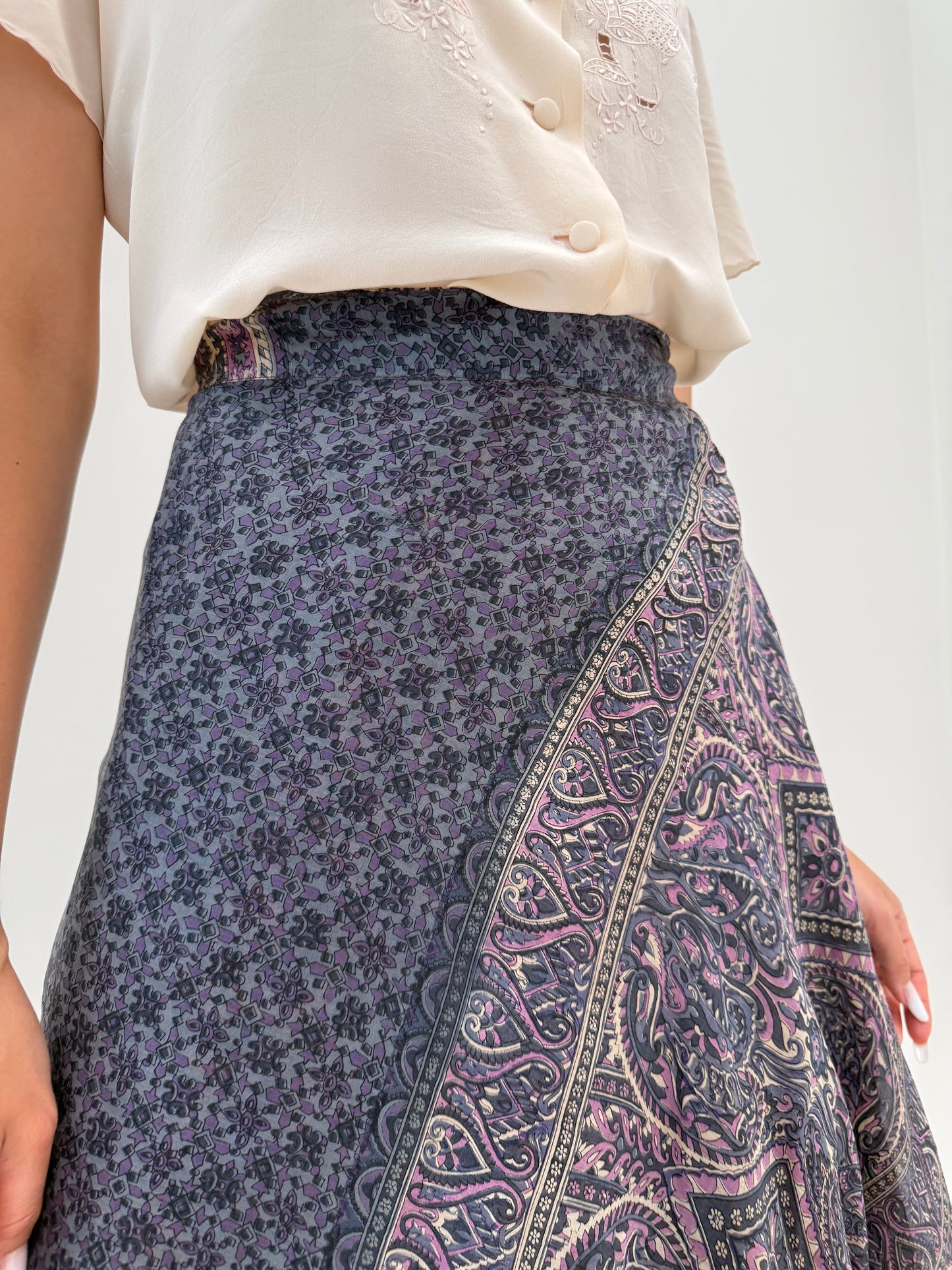 Fustă maxi petrecută din mătase naturală cu print paisley
