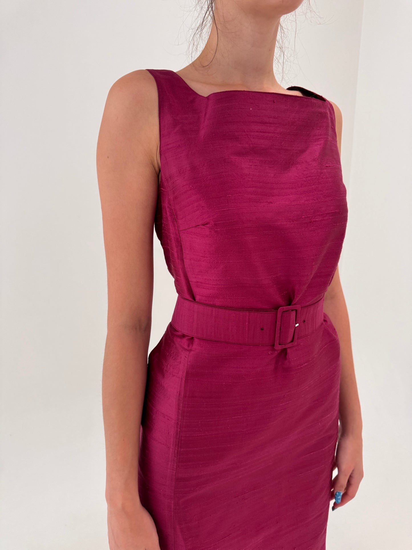 Rochie magenta din mătase naturală dupioni cu talie marcată de la zi la seară