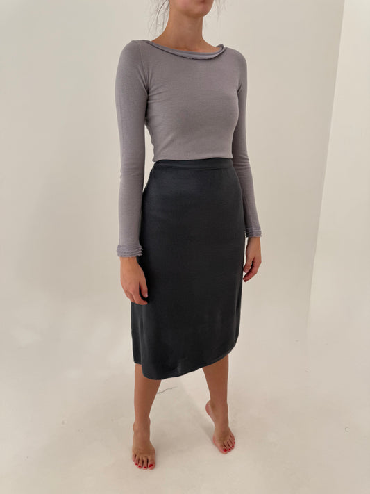 Fustă stone gray din tricot plin și dens  ușor satinat midi lung