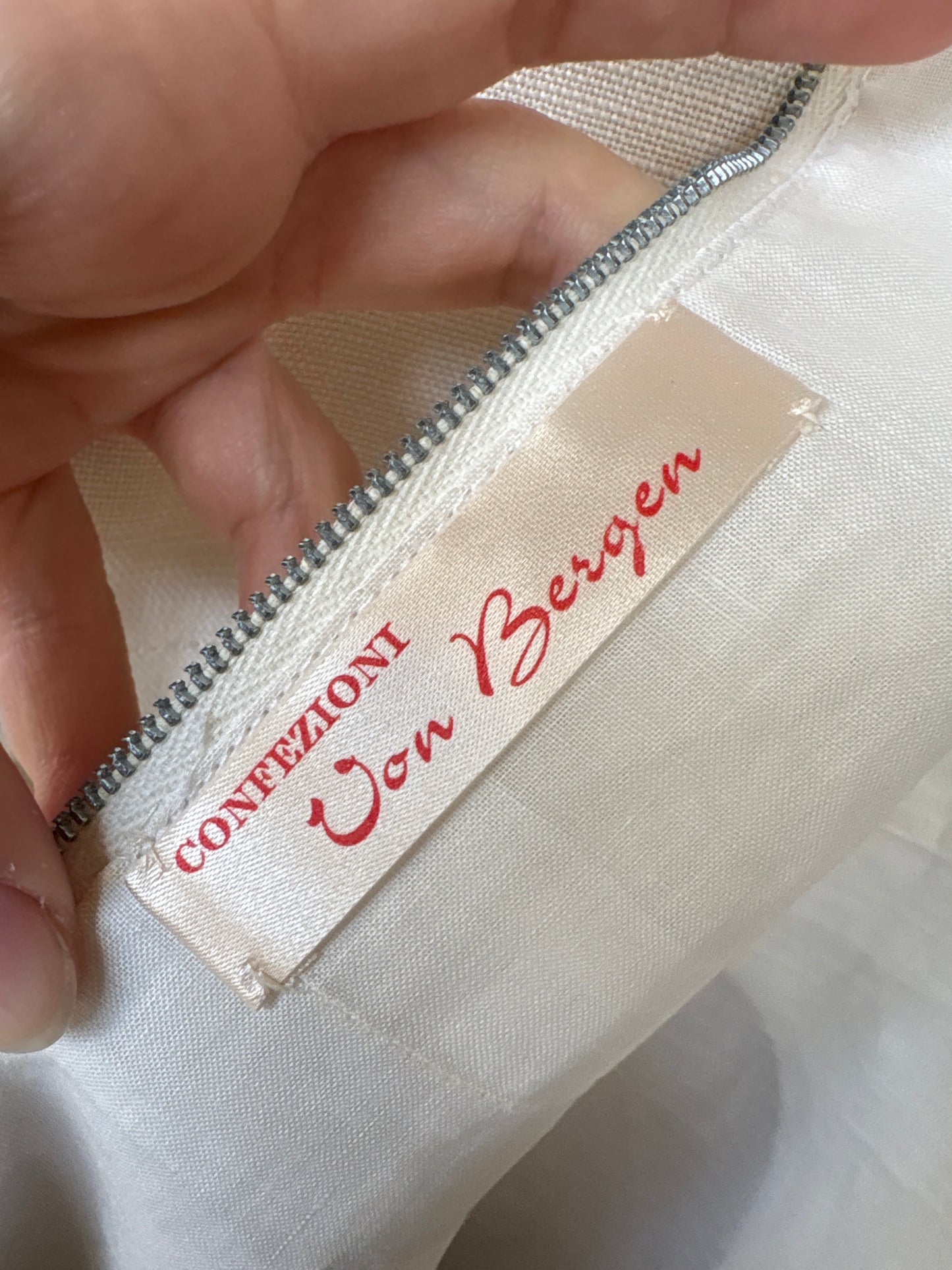 Rochie Old vintage anii 60 de colecție nouă cu eticheta din pânză structurată extrafina de in