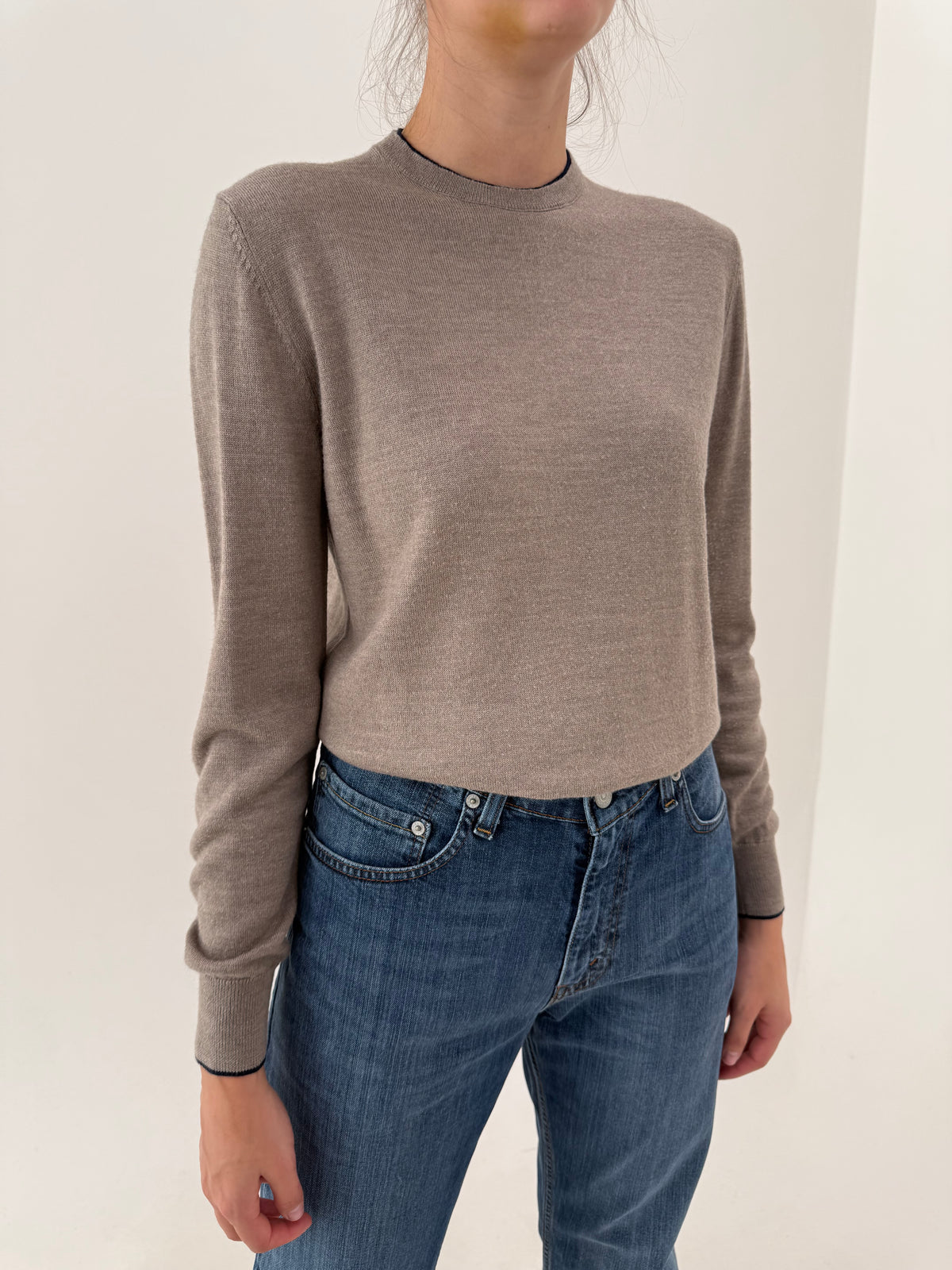 Pulover italian din lana merino extrafina light taupe crew neck