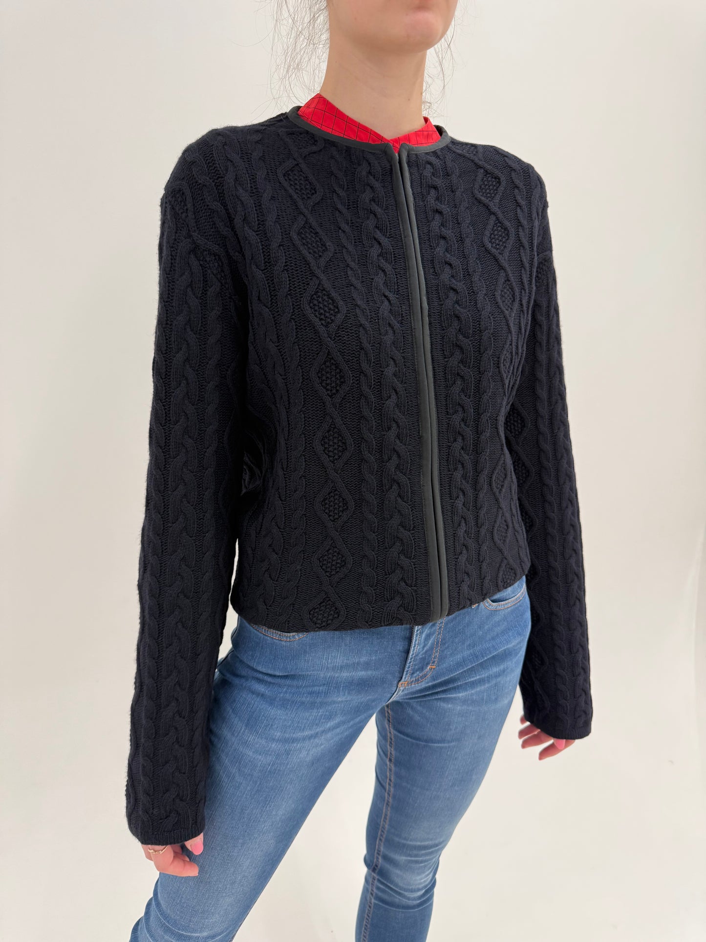 Jacheta Max Mara cu torsade și influențe casual din lana cu cașmir