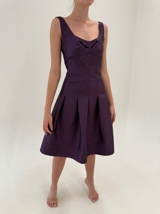 Rochie aubergine cu corsaj de designer din tafta naturală perlata ușor