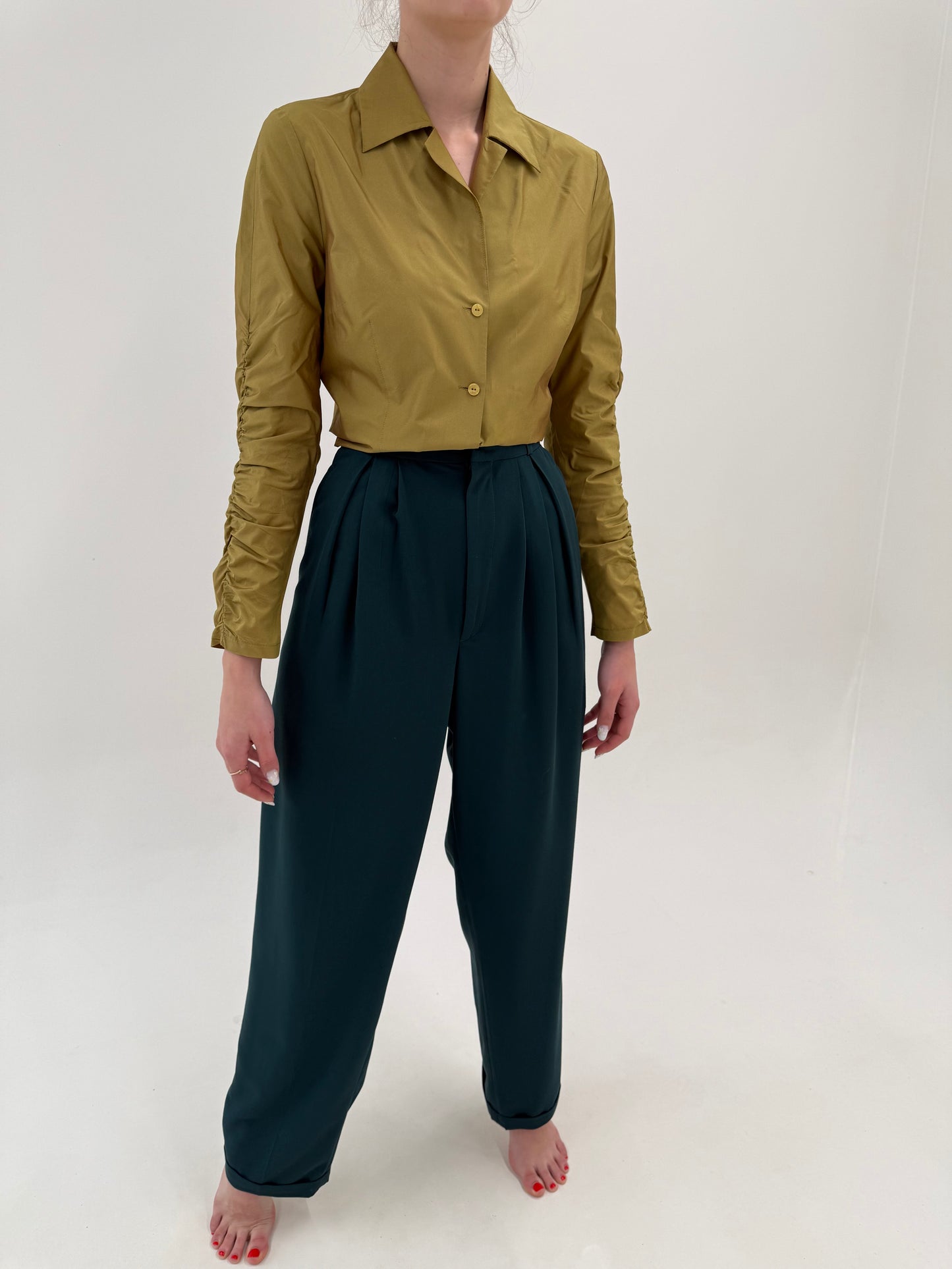 Pantaloni tall dark green din twill de bumbac cu talie extrem de înaltă și pense