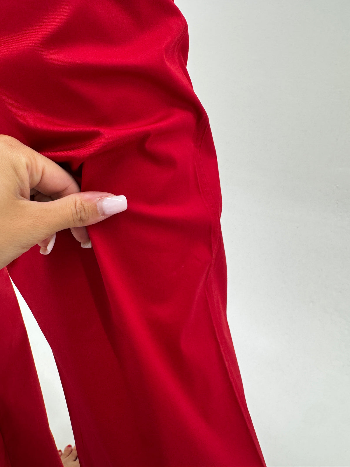 Pantaloni italienești dark cherry red din bumbac gros modelator cu solduri generoase