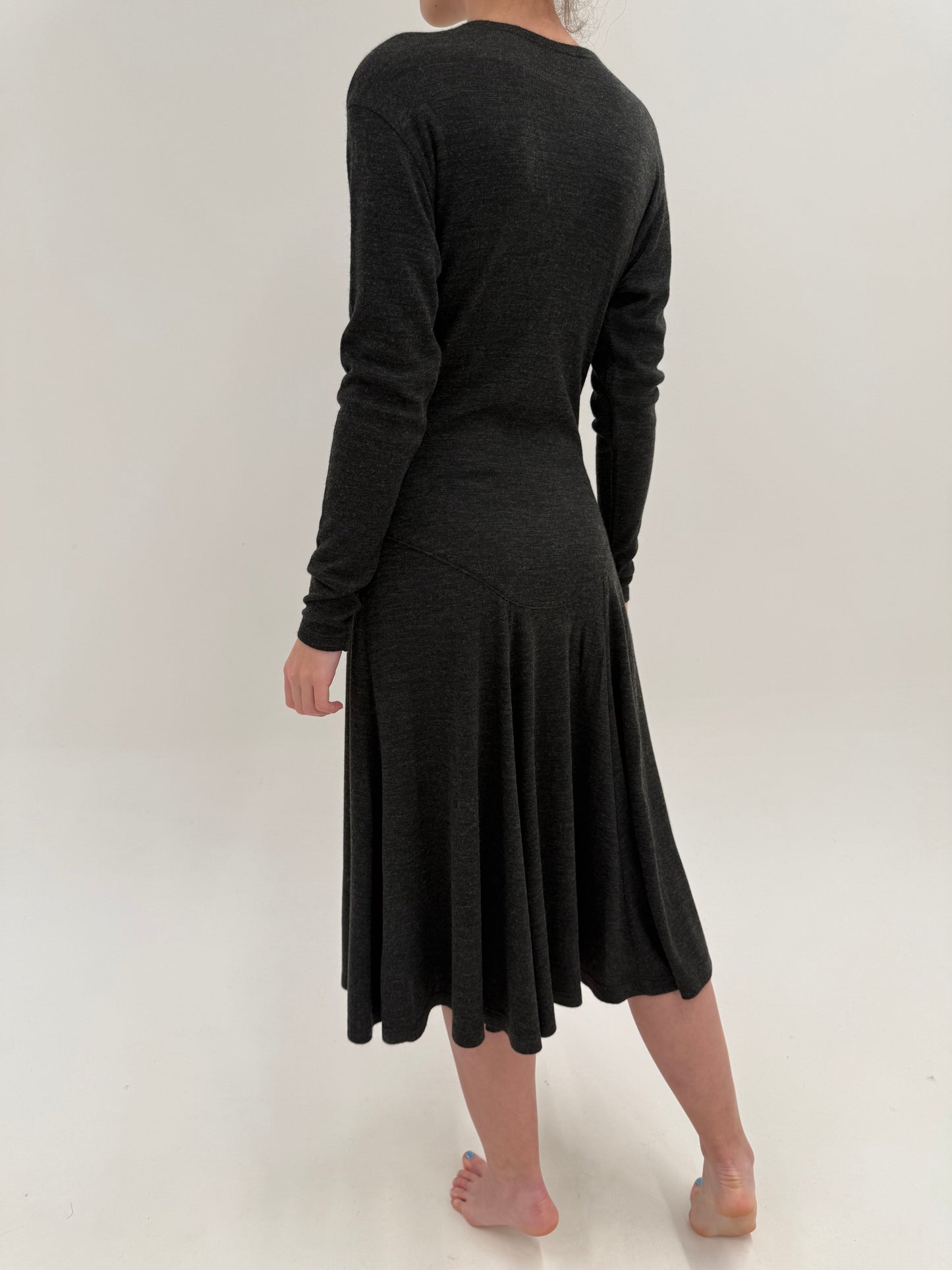 Rochie vintage cambrata maxi cu talie ușor căzută din tricot de lana extrafina