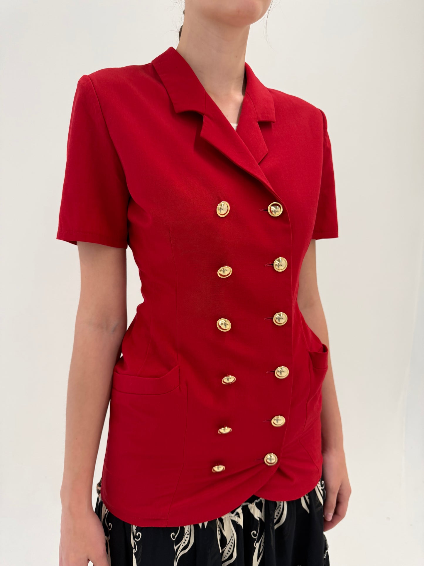 Sacou ultra cambrat vintage cu nasturi aurii din stofita modelatoare
