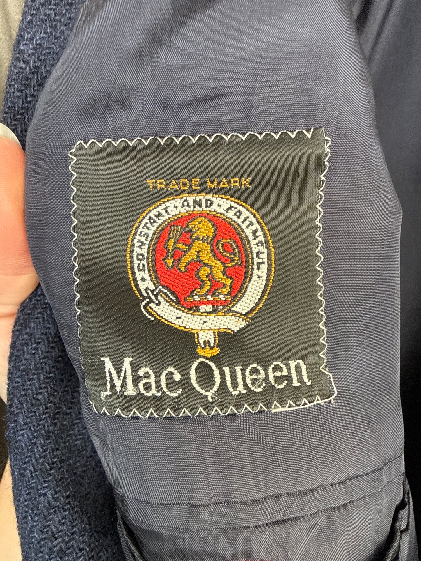 Sacou în croi actual dark jeans blue din tweed italian de lana excepțional