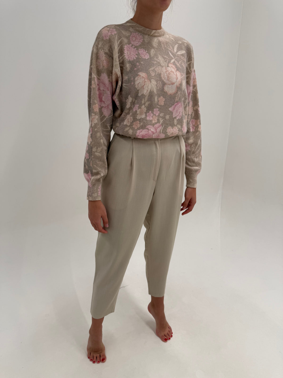 Pantaloni light nude din lanita extrafina cu talie ultra înaltă și pense