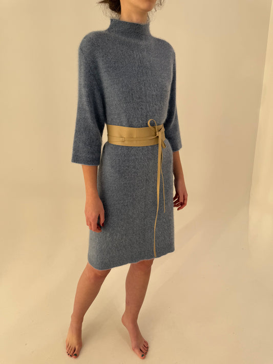 Rochie baby blue italiană din tricot texturat melanj în croi minimalist