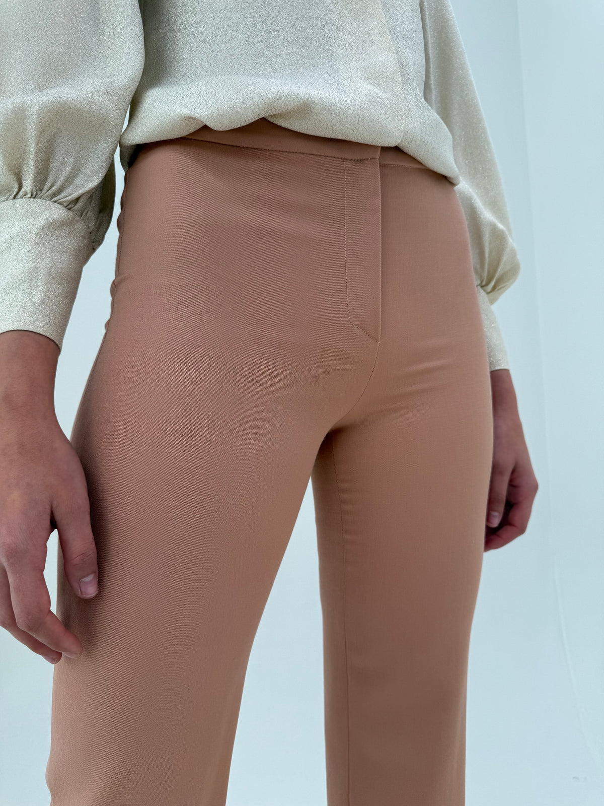 Pantaloni Versace vintage dusty powder pink din lana extrafina