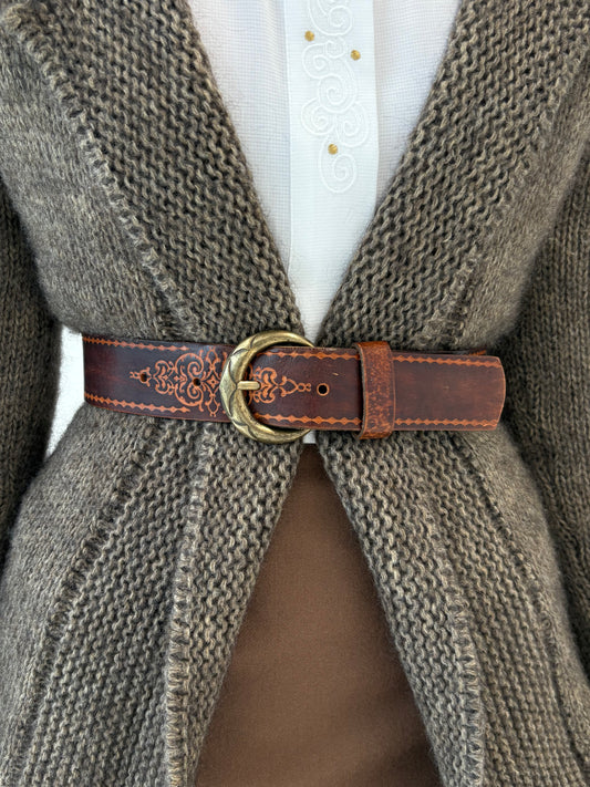 Centura vintage lucrată manual din piele naturală groasă