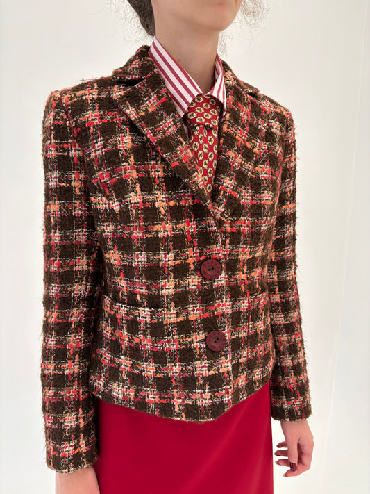 Sacou italian din tweed în stil Chanel în croi ușor cambrat