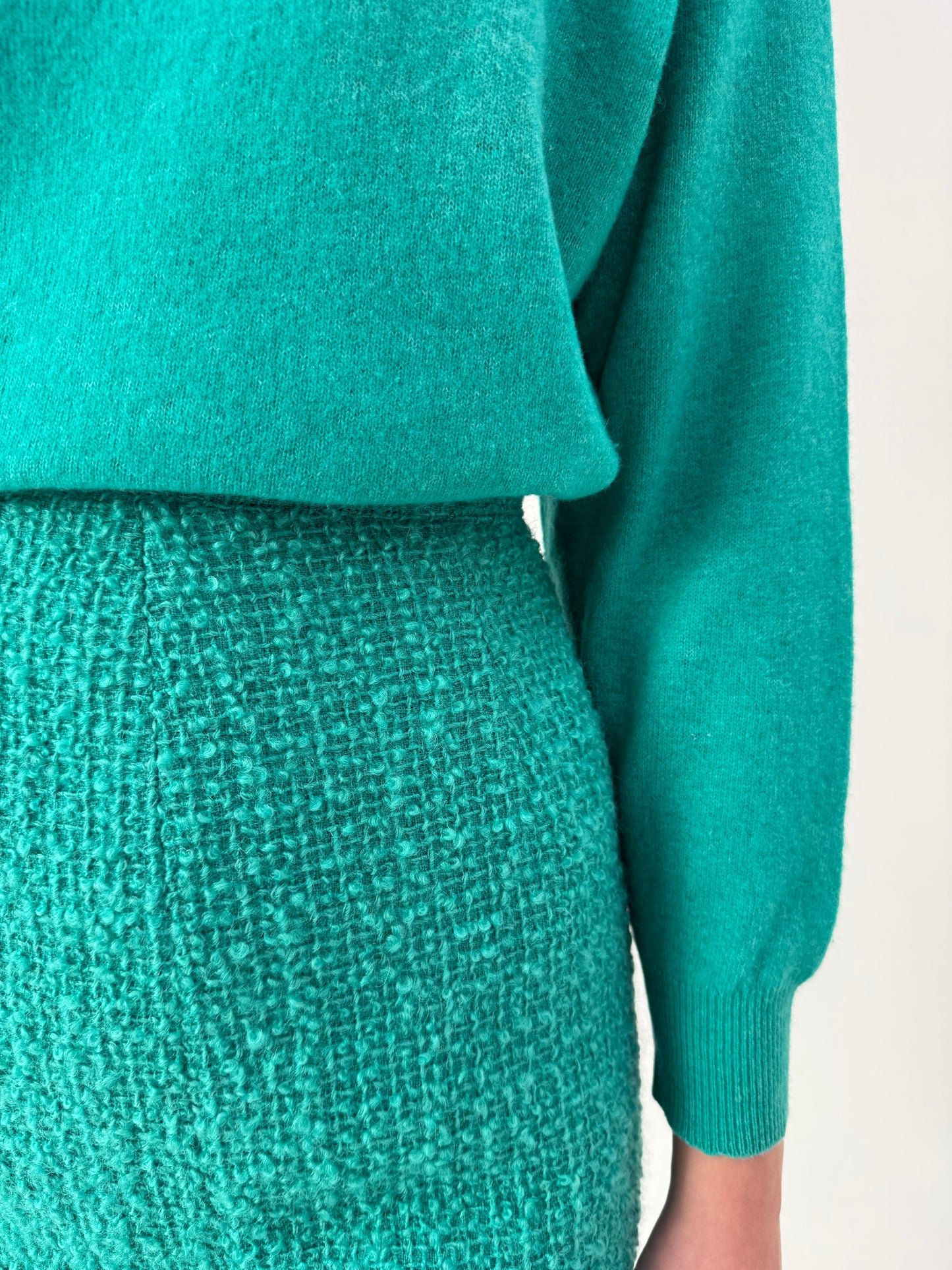 Fustă în stil Chanel teal green din boucle de lana