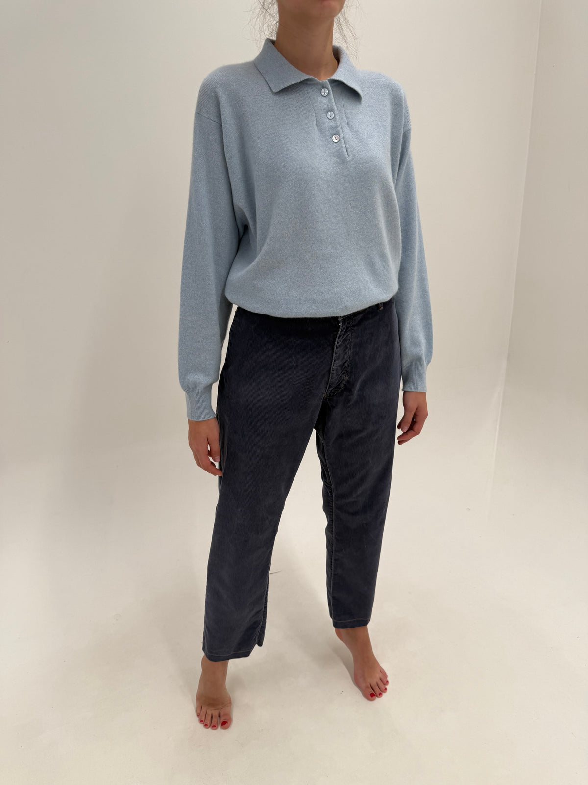 Pantaloni Burberry jeans blue din catifea raiata fin confort straight leg