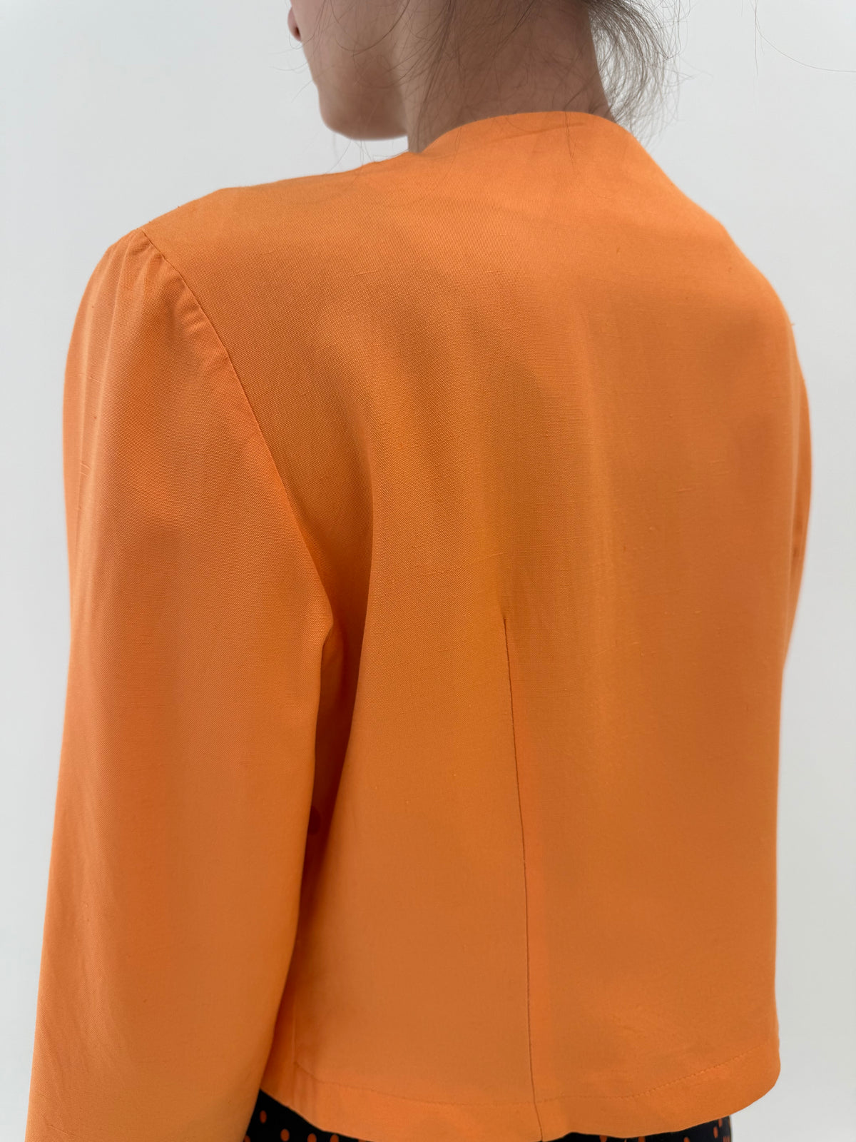 Sacou în croi minimalist cu decorațiune superbă de designer vintage italian