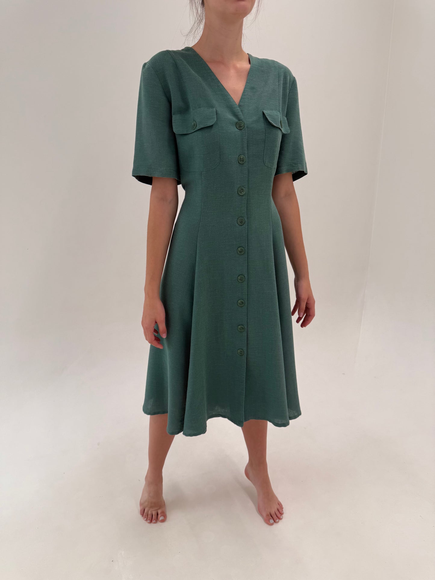 Rochie vintage dark green super vaporoasă în croi ușor cambrat