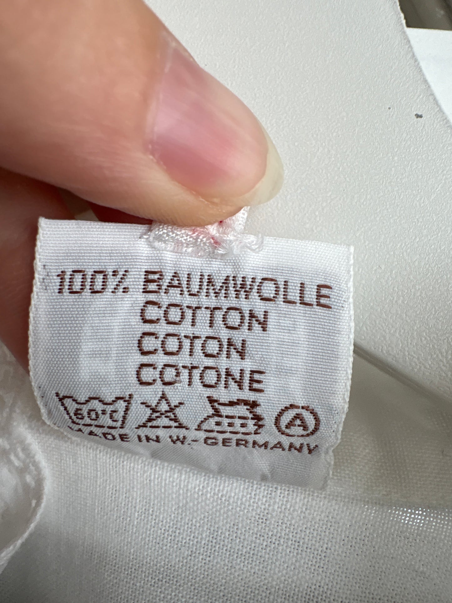 Top vintage din panzica de bumbac cu broderie anglaise