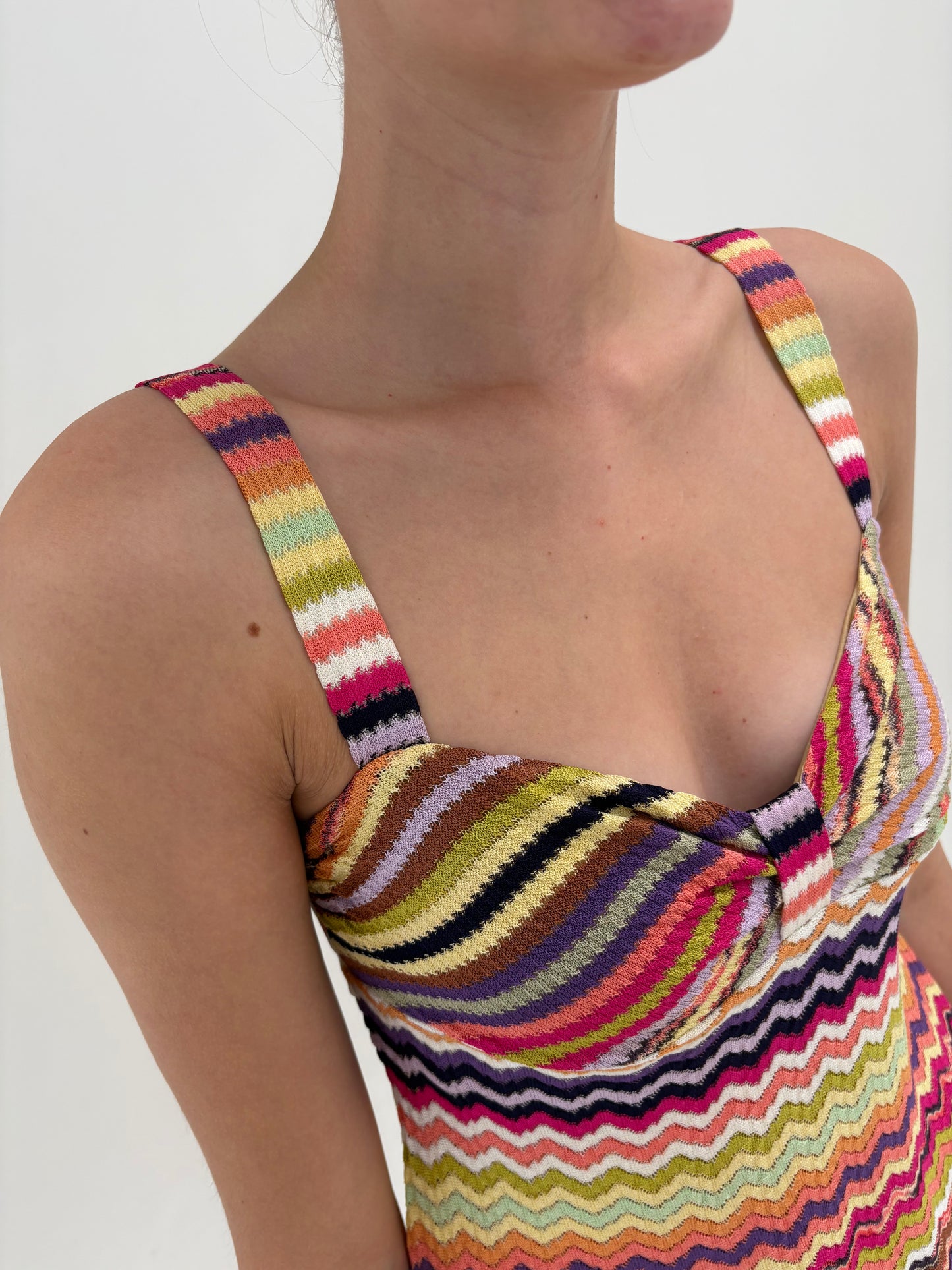 Top Missoni de vară din jerse specific brandului