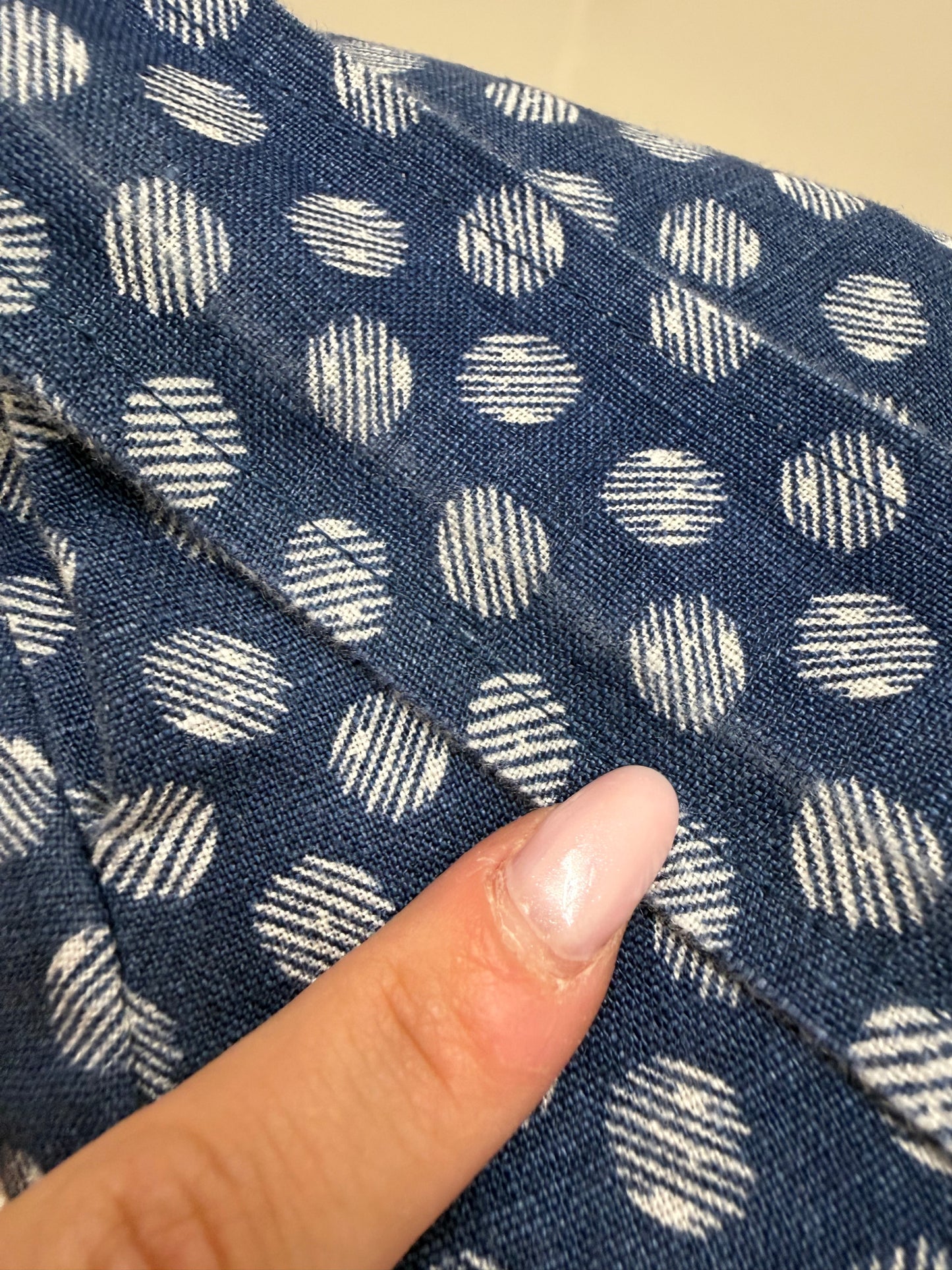 Rochie din pânză premium de in cu talie reglabilă marcată în nuanțe de albastru