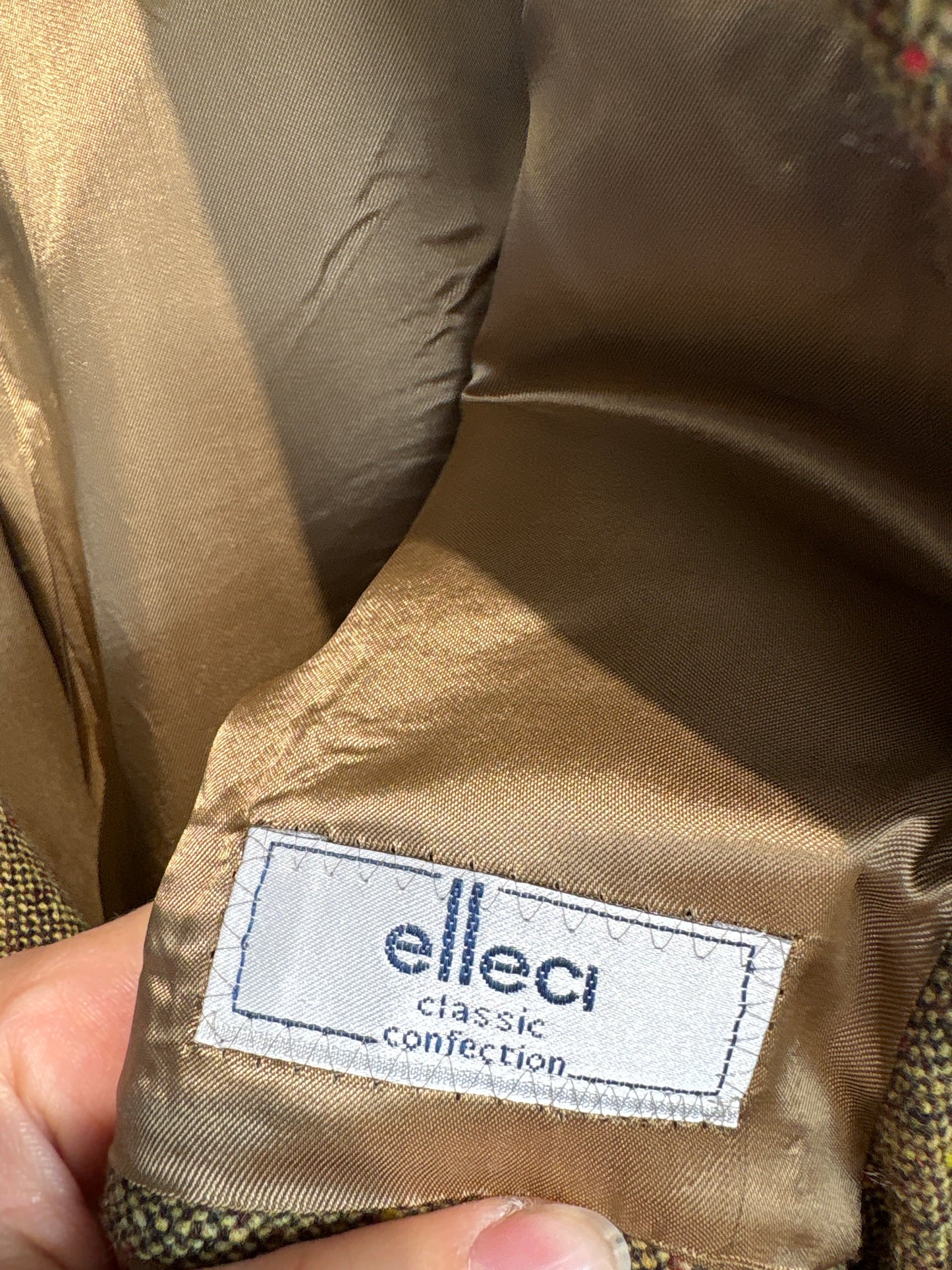 Sacou italian camel în croi actual din tweed de lana cu inserții colorate