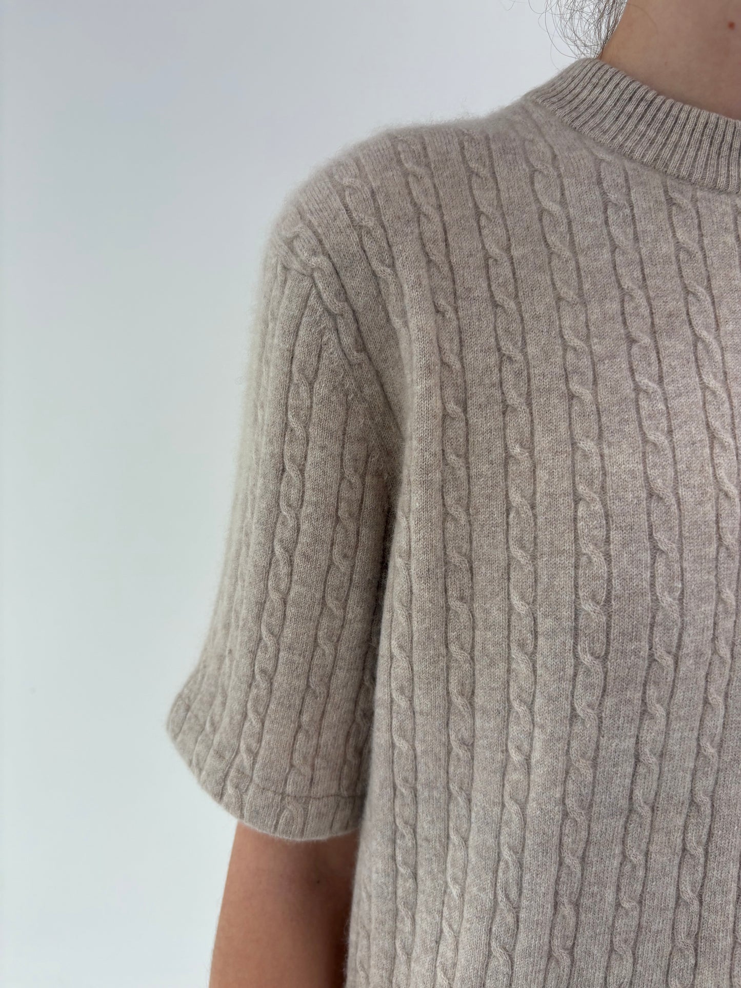 Top nude cu torsade din cașmir high end multiply gros