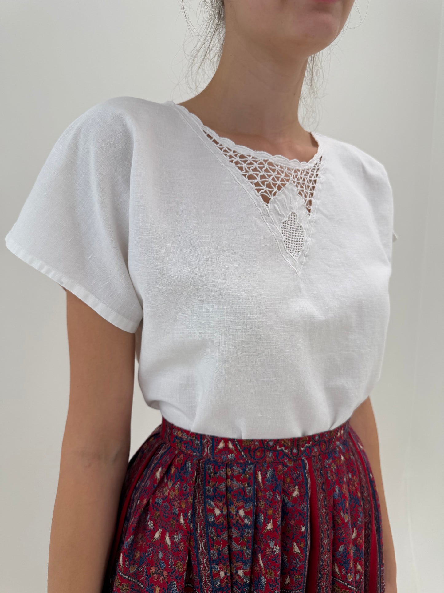 Top vintage din pânză excepțională de in și bumbac cu broderie superbă