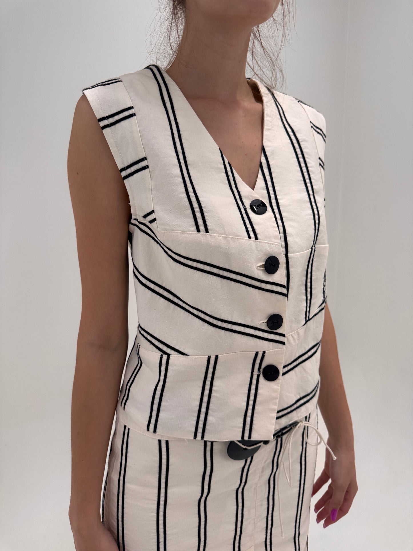 Set vintage in croi retro modern in dungi negre din pânză de bumbac și in