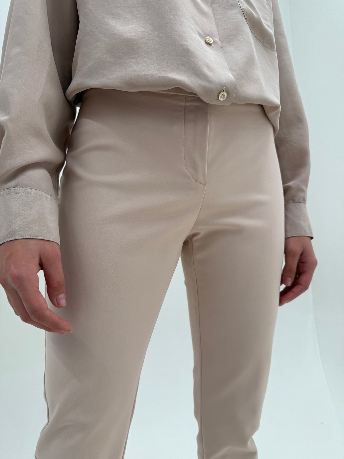Pantaloni Max Mara chinos dusty powder pink din bumbac gros de toamnă ultra confort