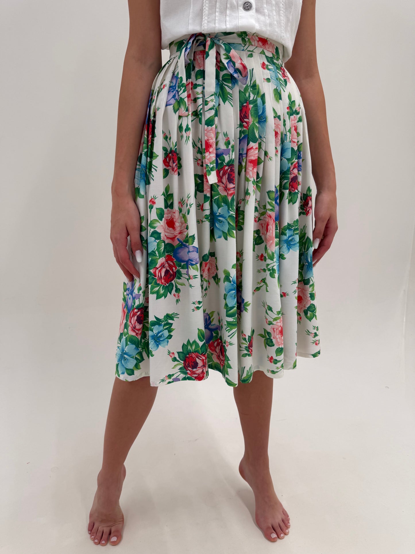 Fustă vintage cu print floral superb în croi foarte amplu