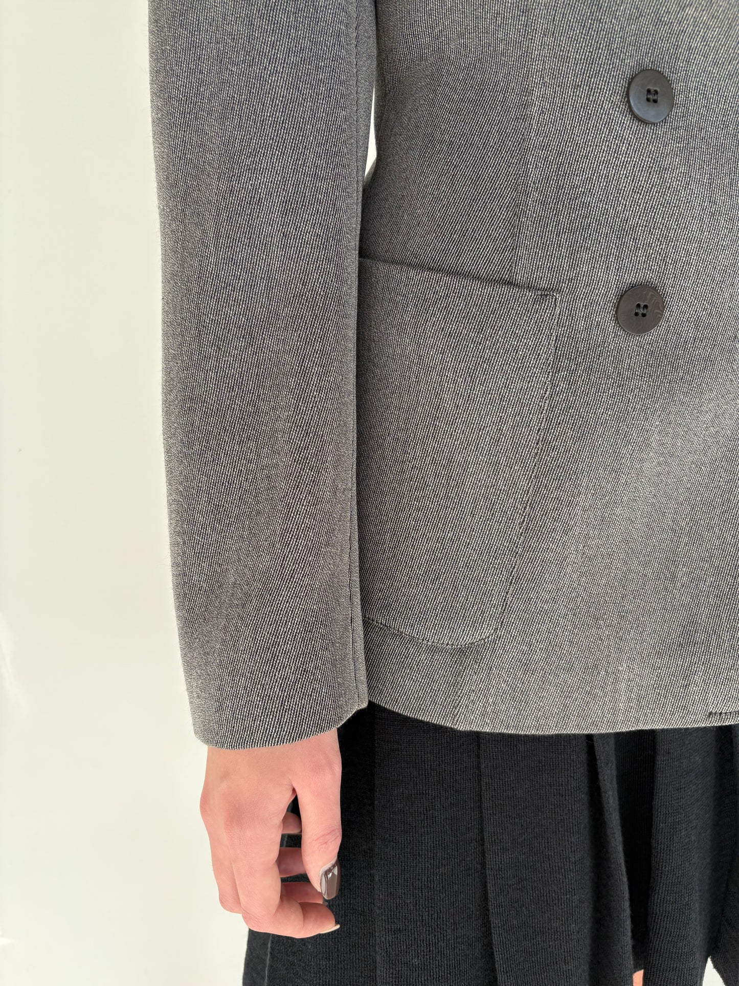 Sacou Max Mara din stofă de lana extrafina texturată cu închidere dublă