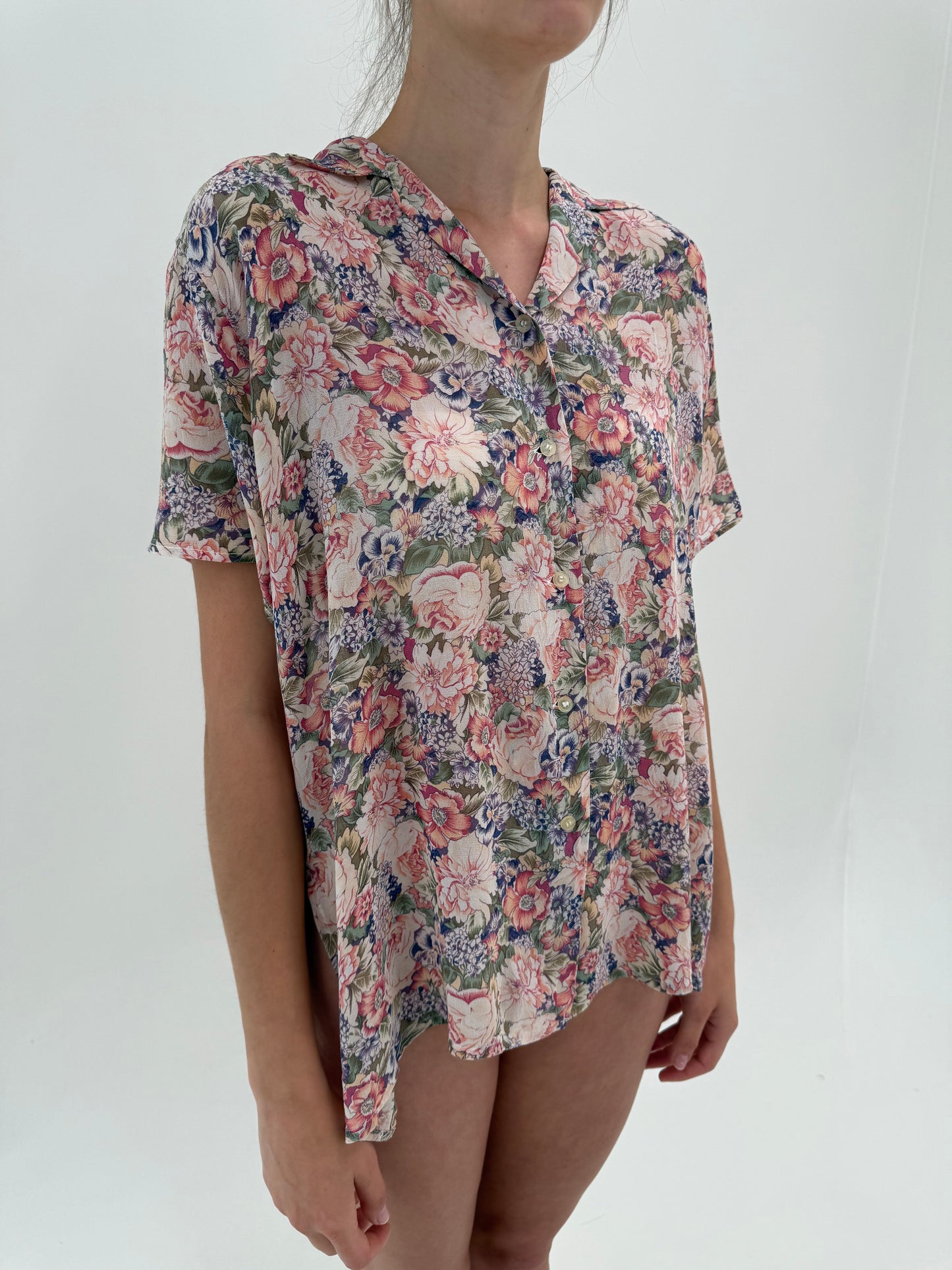 Cămașa cu print floral superb din Georgette de mătase naturală