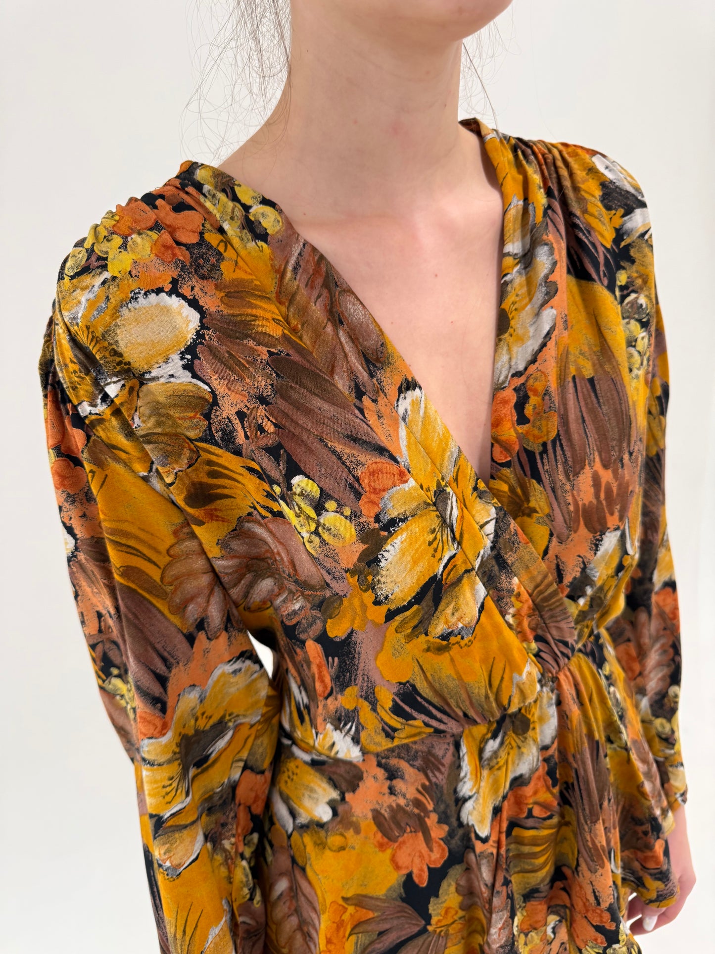 Rochie vintage cu peplum și print floral superb + talie elastică ultra înaltă