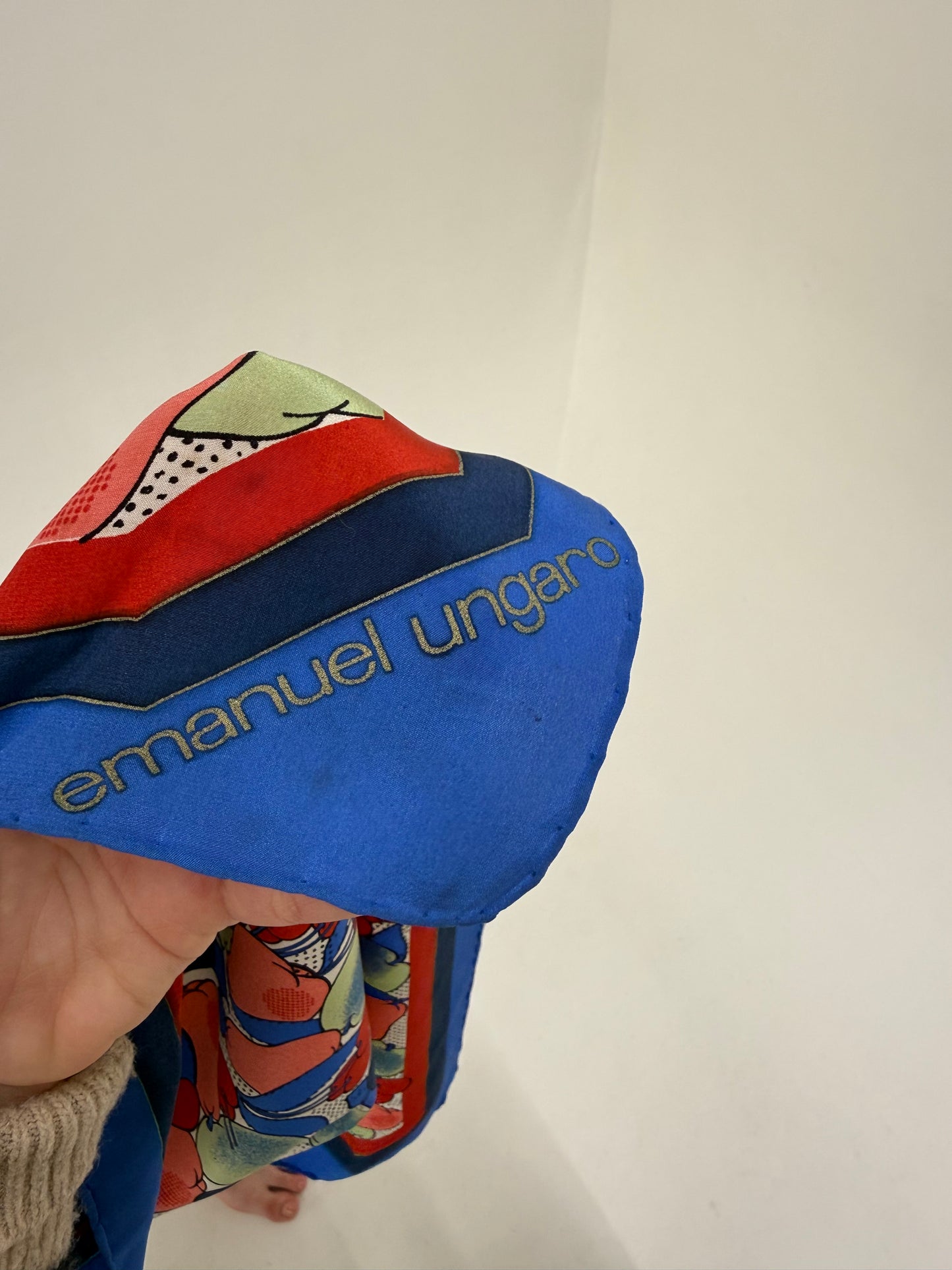 Eșarfă luxury Ungaro din mătase naturală